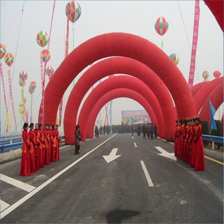开平商场开业纯红拱门